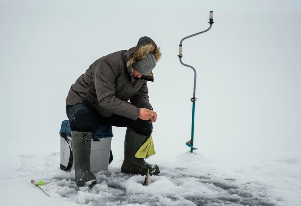  BaitSlipnuf : Mastering Winter Fishing